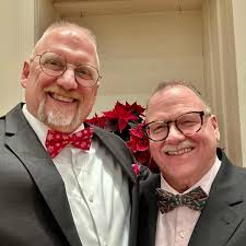 Identify people in old photo?