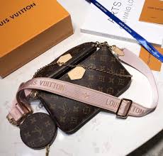 Best louis vuitton crossbody bags. Louis Vuitton Multi Pochette Accessoires Crossbody Bag M44840 Louis Vuitton Multi Pochette Louis Vuitton Makeup Bag Lv Crossbody Bag