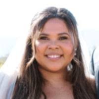 Tiffany Darrett's Instagram, Twitter & Facebook