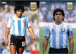 The current status of the logo is active, which means the logo is currently in use. Viejos Estadios El Escudo De La Argentina En Las Copas Del Mundo
