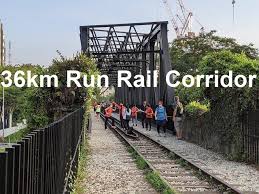 The trek from holland road to bukit merah was about six kilometres long and took around an hour to complete. Rail Green Corridor Central Reopen Hillview To Jalan Anak Bukit Hiking Singapore 4k Hdr Litetube