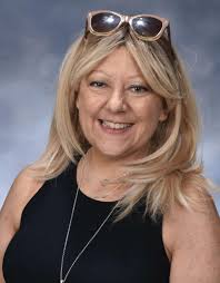 Tartan Mag, 2022-2023 School Year by The Academy of the Holy Cross