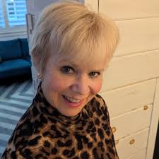 Meet our Account Executive Joanne (Giovanna) Di Ciaula: Joanne's forte is  professional development. Her secret weapon? Persistence, perseverance, and  passion when energetically engaging with…