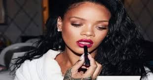 Fashion Designer, Kate Spade Dead at 55 From an Apparent Suicide