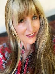 Karla Hutton, Singer Songwriter