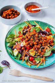 Vegan Rauchiger Ponderosa Bbq Salat Mit Kichererbsen Da Werden Selbst Nicht Veganer Total Schwach Gourmetguerilla S Foxy Food Rezept Vegane Salate Leckere Salate Rezepte