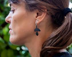 Flower Earrings in Recycled Inner Tube, Leaf Pendants, Floral Earrings, Eco  Gift Idea for Her, Eco Jewelry, Minimalist Jewelry