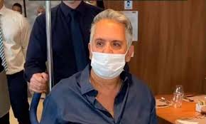 Самые новые твиты от orlando morais (@moraisorlando): Orlando Morais Tem Alta Hospitalar Apos Vencer A Covid 19 Famosos Entretenimento Uai