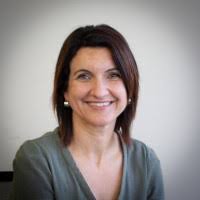 100+ "Sandie" profiles