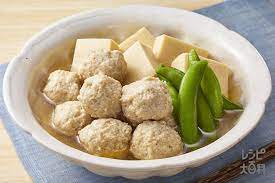 高野豆腐と鶏団子のサッと煮のレシピ 作り方 味の素パーク の料理 レシピサイト レシピ大百科 高野豆腐や鶏つくねを使った料理 レシピ レシピ 食べ物のアイデア おいしい料理