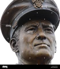 Nimitz statue hi-res stock photography and images