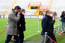 Aveva avuto un figlio, alessandro, che oggi ha 38 anni, dal primo matrimonio con simonetta rizzato. Gep1kccnvdvndm