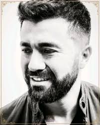 Estoy seguro que todos alguna vez pensamos "yo no salgo bien en fotos" o  "no me veo como mis selfies del celular". Estamos acostumbrados a ver tanta  gente "instagrameable", que la percepción de ...