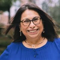 Delia Arellano's Instagram, Twitter & Facebook