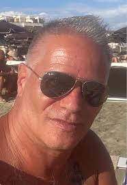 Purtroppo Venerdì 24 Gennaio è mancato improvvisamente la voce di questo  gruppo METEORA degli Anni '80 Edwin Hind aveva 63 anni,lo comunica la sua  famiglia sulla sua pagina ufficiale di FB.. Grazie