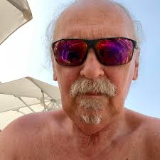 Does Tinkercad work better with specific PCs?