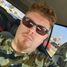 Larry Fluty's Instagram, Twitter & Facebook