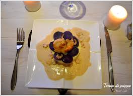 Passer les filets de poissons au. Terrine De Poisson Aux Noix De Saint Jacques Et Son Medaillon De Prunelle Sauce Riesling Poivre Seb