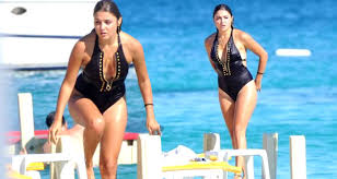 Ayrıca kacyasinda.com sayfamızda hande erçel dışında farklı birçok kişi hakkında biyografi ve yaş bilgisine ulaşmanız mümkün. Yazin Aldigi Kilolari Veren Hande Ercel Sirrini Anlatti Eksi Elma Ve Tarcin Dailymotion Video