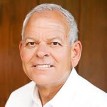 The Weapons of Our Warfare: Using the Full Armor of God to Defeat the  Enemy: Hopper, Phil, St. John, Heidi, Hunt, Johnny, Boykin, William, Floyd,  Ronnie, Kuehl, Robert, Martin, Joby, Norman, Les: