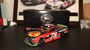 #19 sirius xm martinsville win nascar diecast. Nascar Diecast Review 2017 Martin Truex Jr Homestead Championship 1 24 Elite Championship Rant Youtube