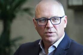 In a dramatic turn of events this evening, the City Council of Winnipeg has  unanimously voted to secede from the Province of Manitoba. The decision has  sent shockwaves through the city and