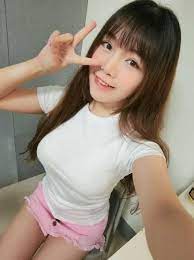 台湾大胸正妹洪芭芭全套高清无水印图片