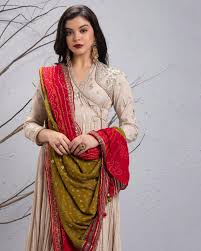 Born july 22, 1992) is an american singer, actress, and producer. Doppelganger Alert This Indian Model S Uncanny Resemblance To Selena Gomez Will Make You Look Twice