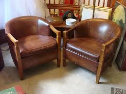 2 Mid Century Modern Vintage Hollywood Regency Brown Leather Barrel Chairs Mid Century Leather Dining Chairs Barrel Chair Barrel Furniture