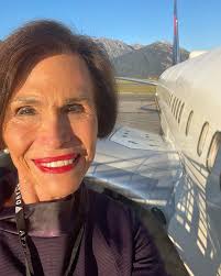 Amanda Henn (@amandahennofficial) • Instagram photos and videos