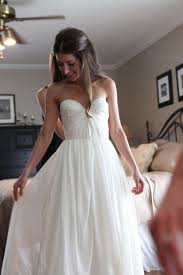 Love Flowy Dresses Love The Fabric Wedding Dresses Simple Simple Elegant Wedding Dress Simple Wedding Dress Casual