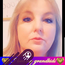 Kylan said Sunday “Ma” let me pick out a good filter for us” and look what  he chose even though I still have that lay around Sunday look 😂 My boy  loves