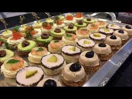 Plateau De Canapes Soirees Prestiges Youtube Recette Aperitif Dinatoire Recette Apero Dinatoire Noel Cuisine