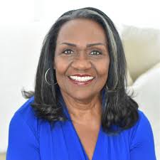 Sheila Arthur's Instagram, Twitter & Facebook