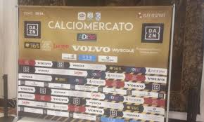 Qualunque data ultimo giorno ultima settimana ultimo mese ultimi tre mesi ultim'anno. Calciomercato 2019 Le Date Di Apertura In Serie A Si Parte L 1 Luglio