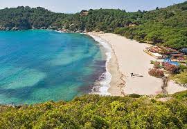 Livorno Beaches Here Is Your Chance To Win A Free International Roundtrip Ticket To Pisa Italy From Anywhere In The Wo Toskana Italien Toskana Reiseziele