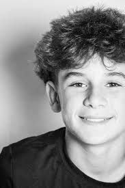 Sometimes is not who you know is who knows you ! Help pushing #mybrand  #positivetalkonly #verygrateful #st