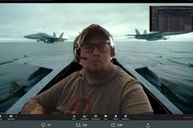 Update terbaru zoom, menampilkan background slide powerpoint sehingga bisa untuk merekam video pembelajaran. Iye2 Pltdyyhgm