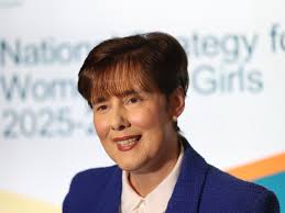 Narrowing the Gender Pay Gap: Workplace Progress and Challenges Ahead