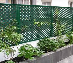 Celosia De Pvc Privat Verde 1x2 M Leroy Merlin Jardines Verticales Cuidado Del Jardin Tipos De Cesped