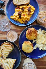 I miss you (ep), by girl's day, 2014, also the title song. Ang Kaladkarin