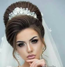 Some might like to curl it a little or dye it blond/brown, but seldom make afros or bobs. Pin By Modaser Kamgar On Hairstyle Western Hair Long Hair Wedding Styles Hairdo