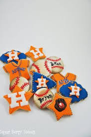 Once you've painted your pumpkin black and it's dry, grab some faux feathers and stick them to the pumpkin using mod podge. 24 Houston Astros Ideas Astros Houston Astros Astros Baseball