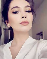 Neslihan Atagul Sac Ve Makyaj Dugun Makyaji Sac