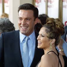 A source close to lopez told e! Jennifer Lopez Bahnt Sich Ein Liebes Comeback Mit Ben Affleck An Gala De