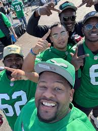 PNW is repped in the rookie contender deal. Mike Stitch Adkins #71