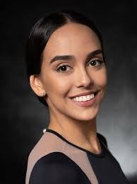 Amanda Gomes's Instagram, Twitter & Facebook