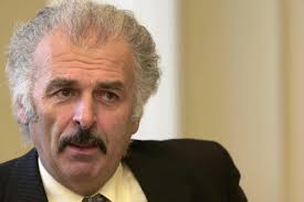 Afscheid van Jules d'Oultremont: de burgemeester die liever Jules genoemd  werd (Houthalen-Helchteren)