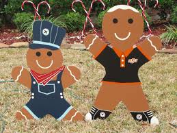 Because royal icing dries pretty quickly. Gingerbread Man Christmas Yard Decoration Updated 7 Steps With Pictures Instructables
