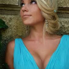 Leah Sanderson (@LeahSan67630378)